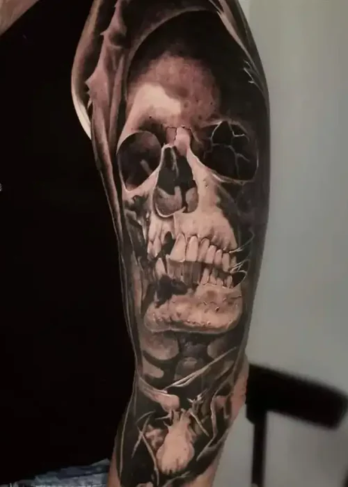 Totenkopf Tattoos in Leinefelde